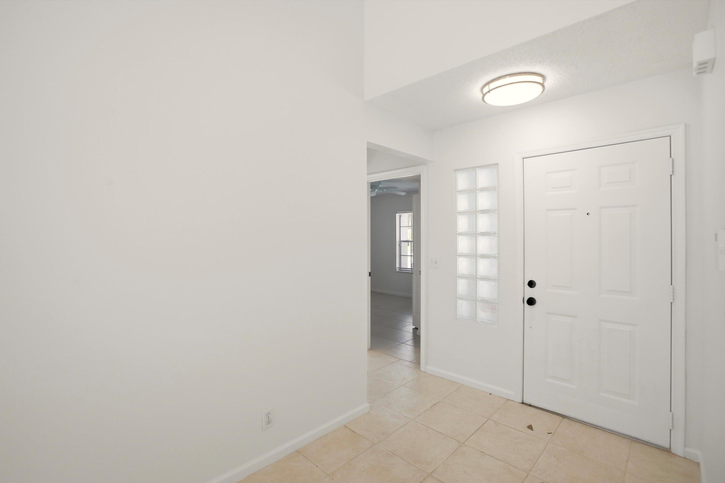 EGRET COVE AT MAPLEWOOD - Residential Lease