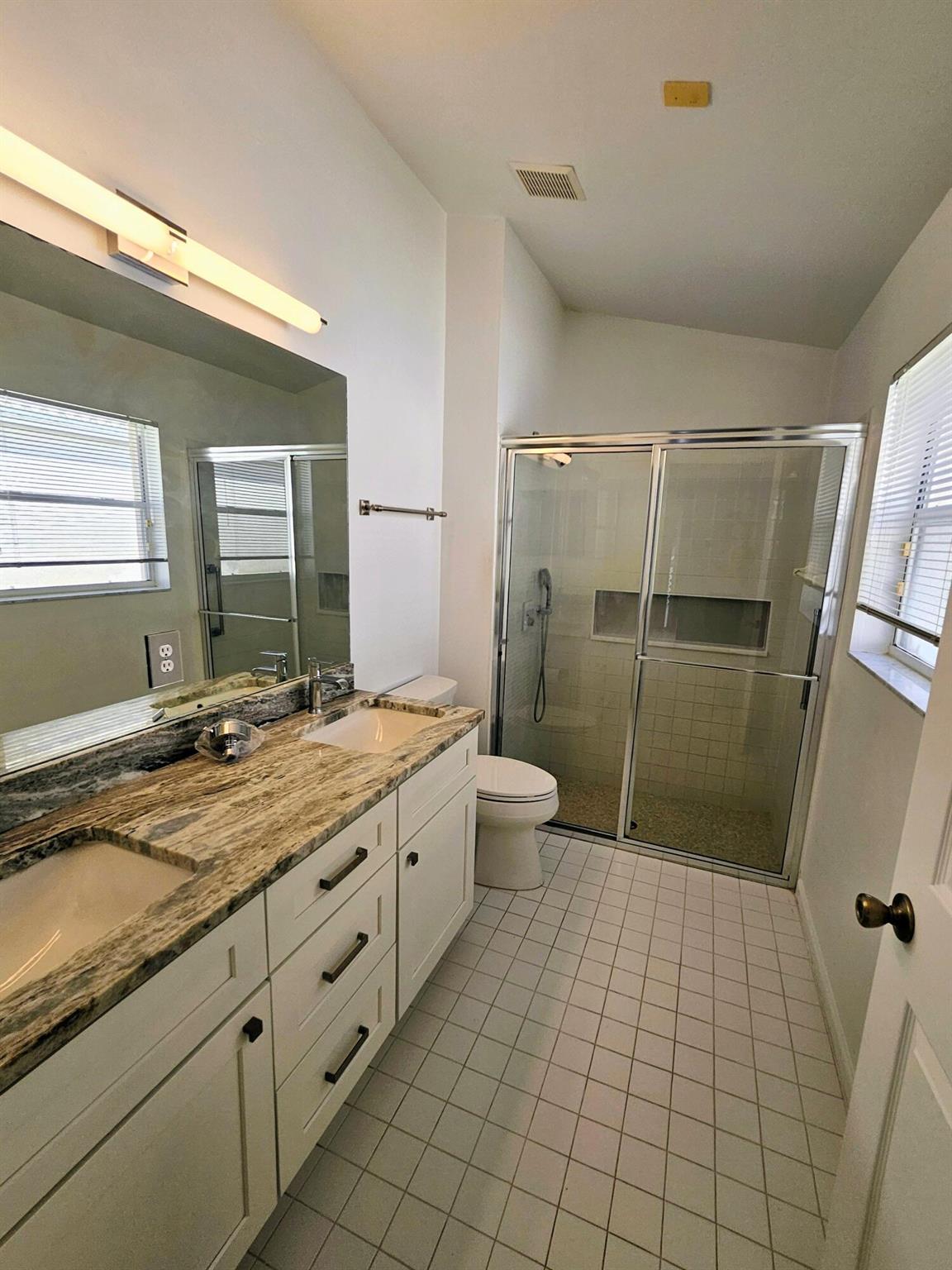 EGRET COVE AT MAPLEWOOD - Residential Lease