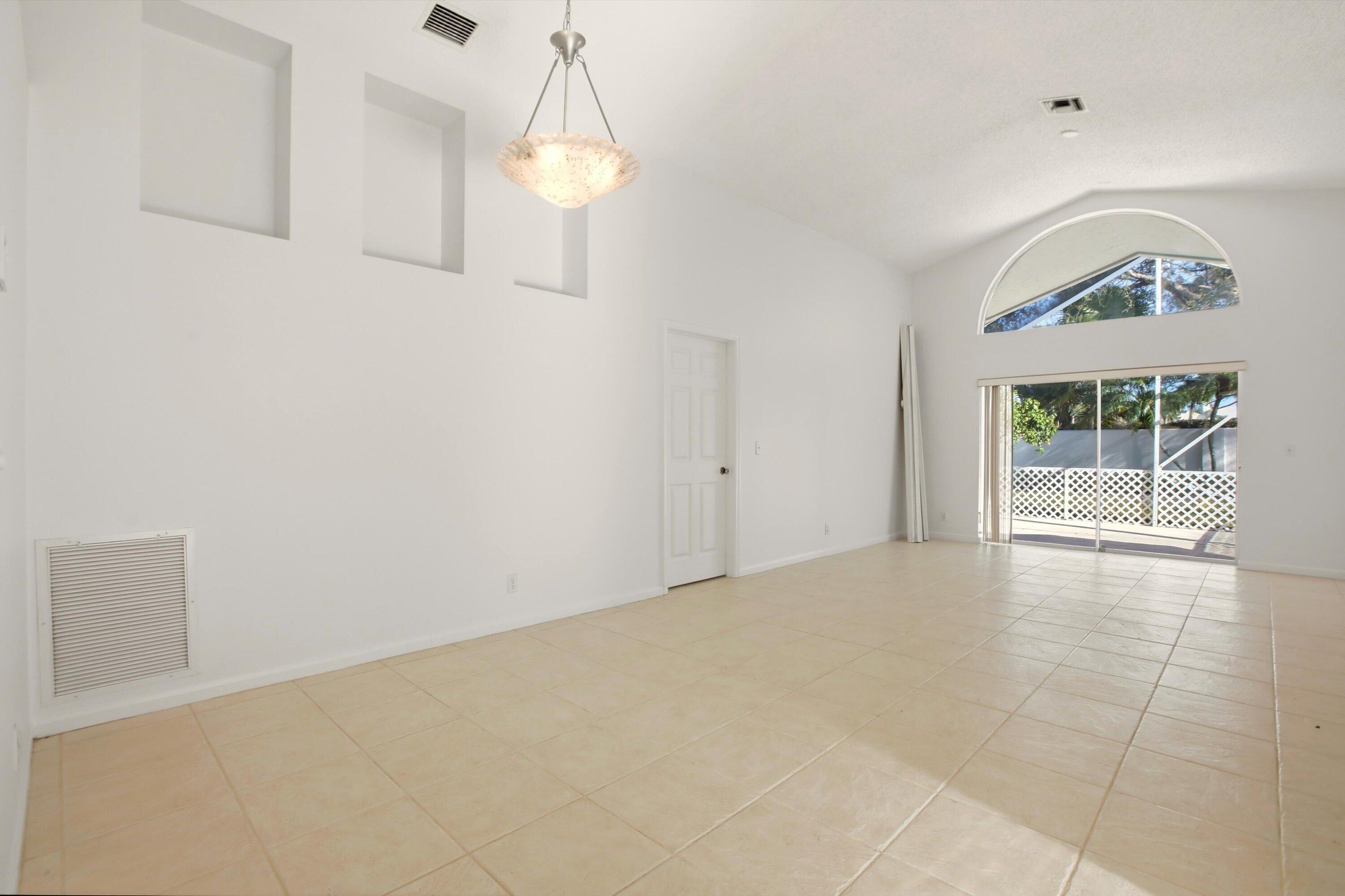 EGRET COVE AT MAPLEWOOD - Residential Lease