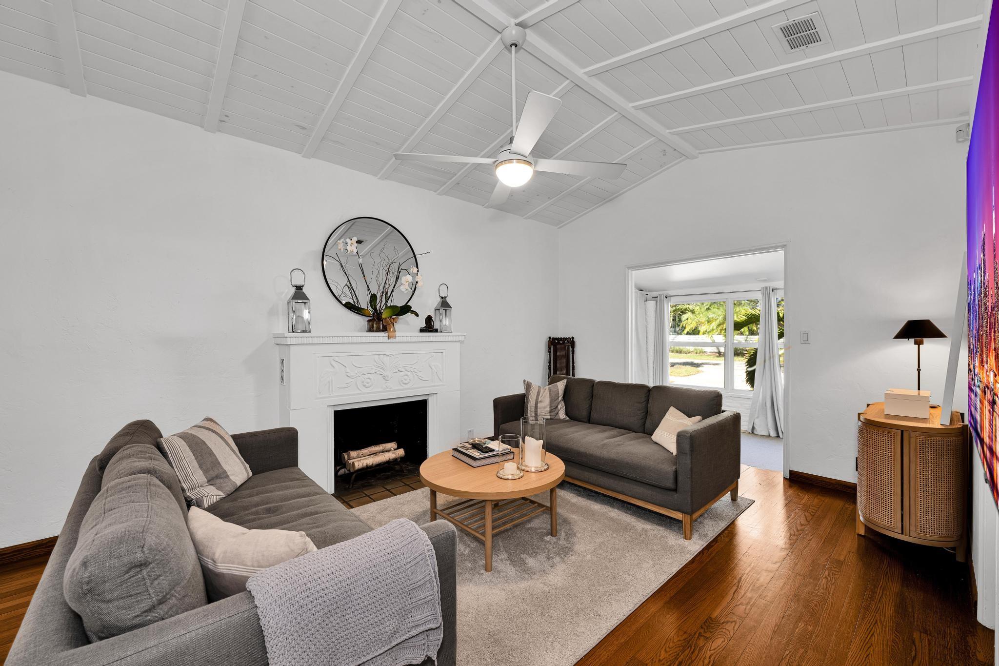 Middle River Park 5-28 B - Residential