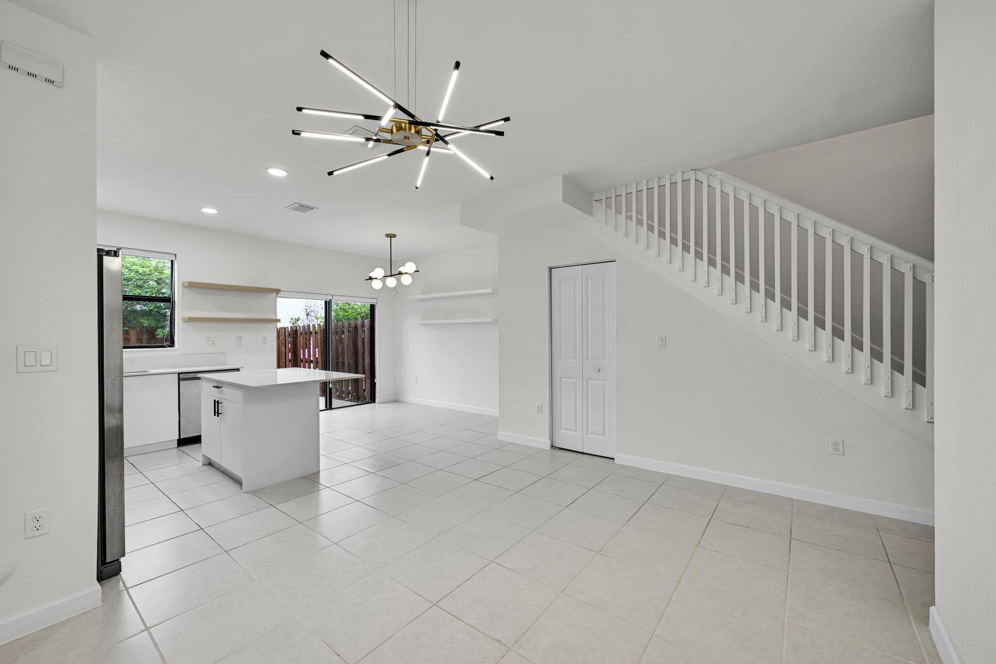 PINE ISLE - Residential Lease