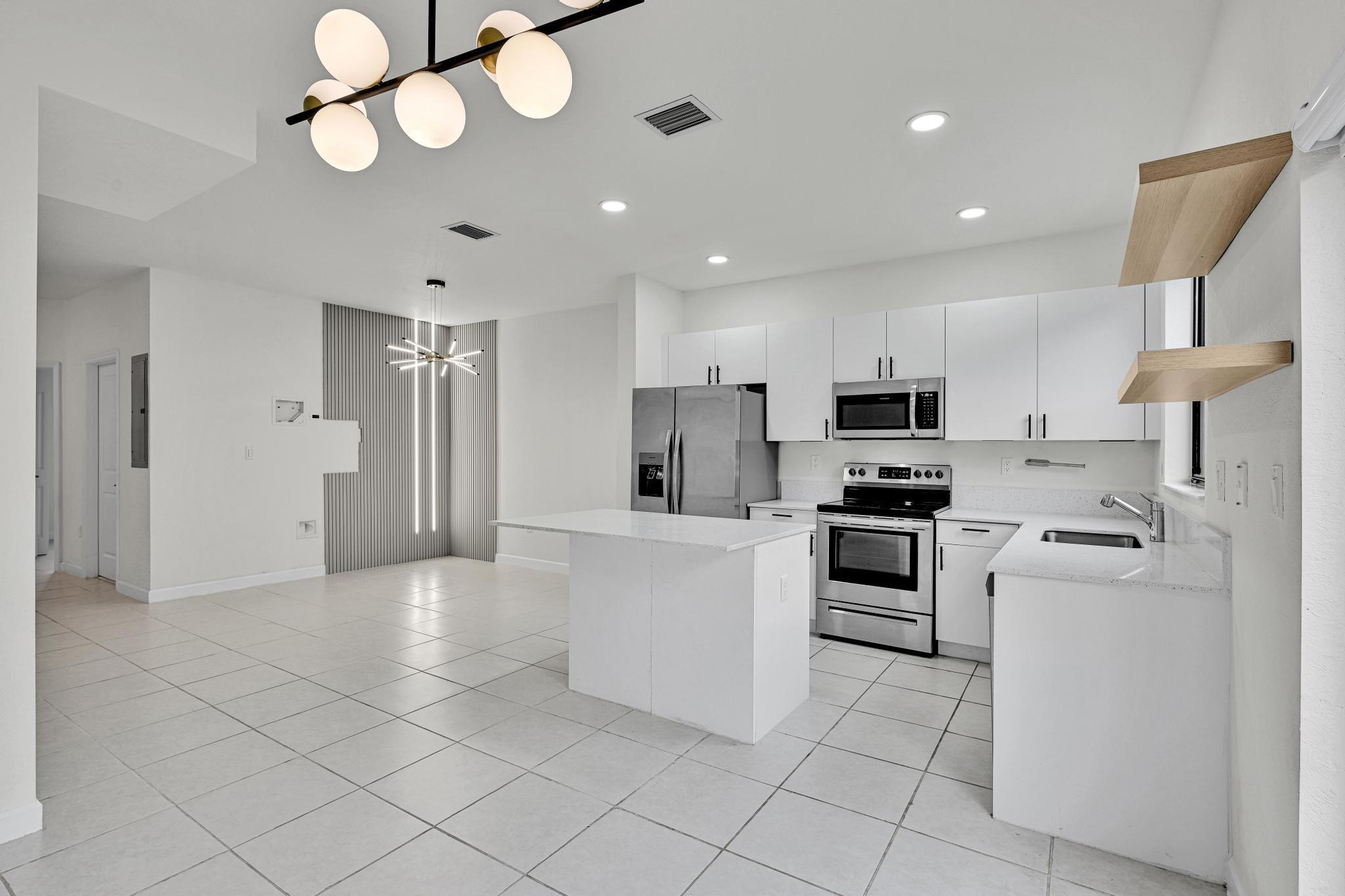 PINE ISLE - Residential Lease