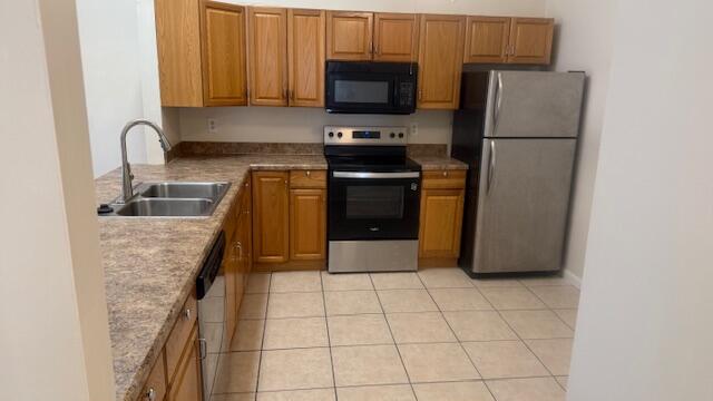 Stones Throw townhomes BL - Residential Lease