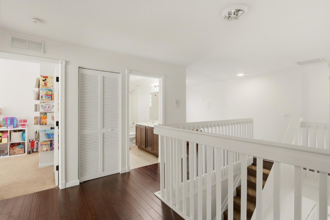 Thousand Oaks - Residential