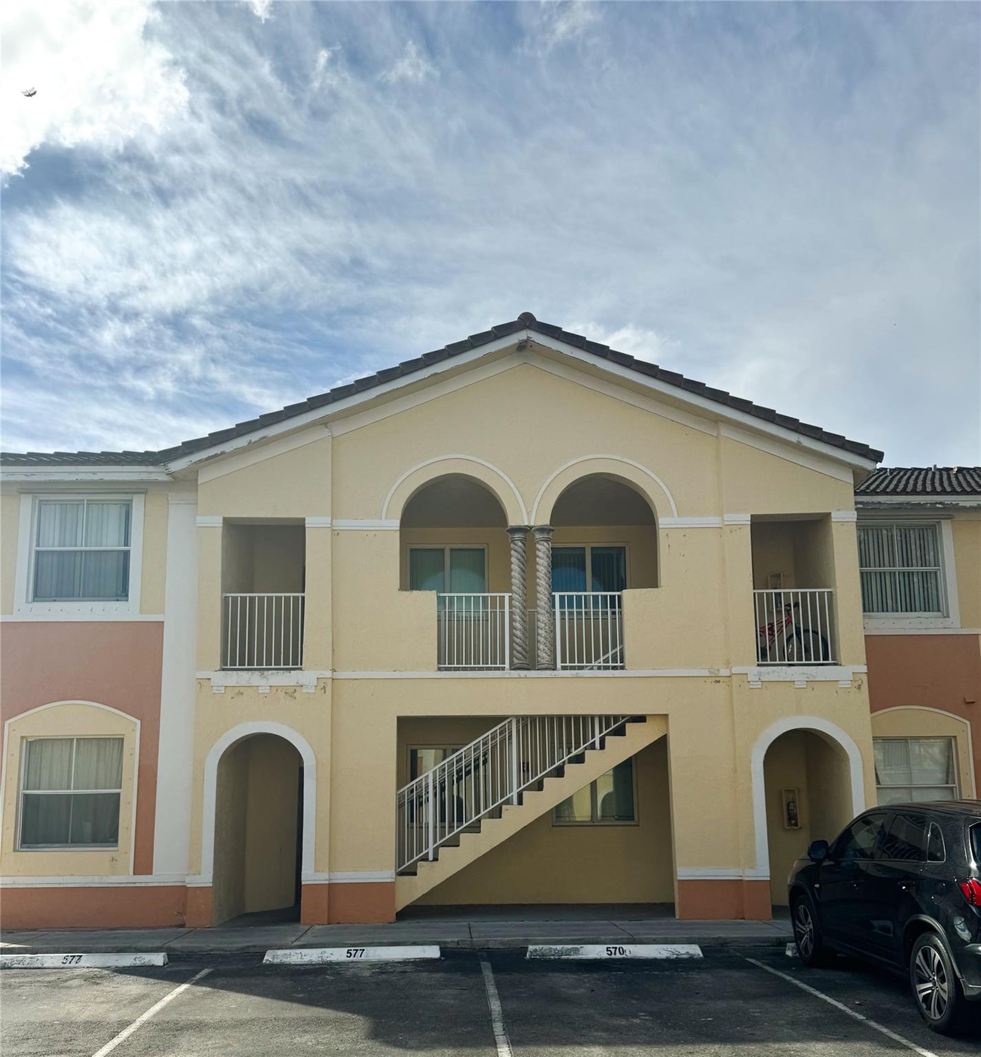 Shoma Condo/Keyscove Cond - Residential Lease