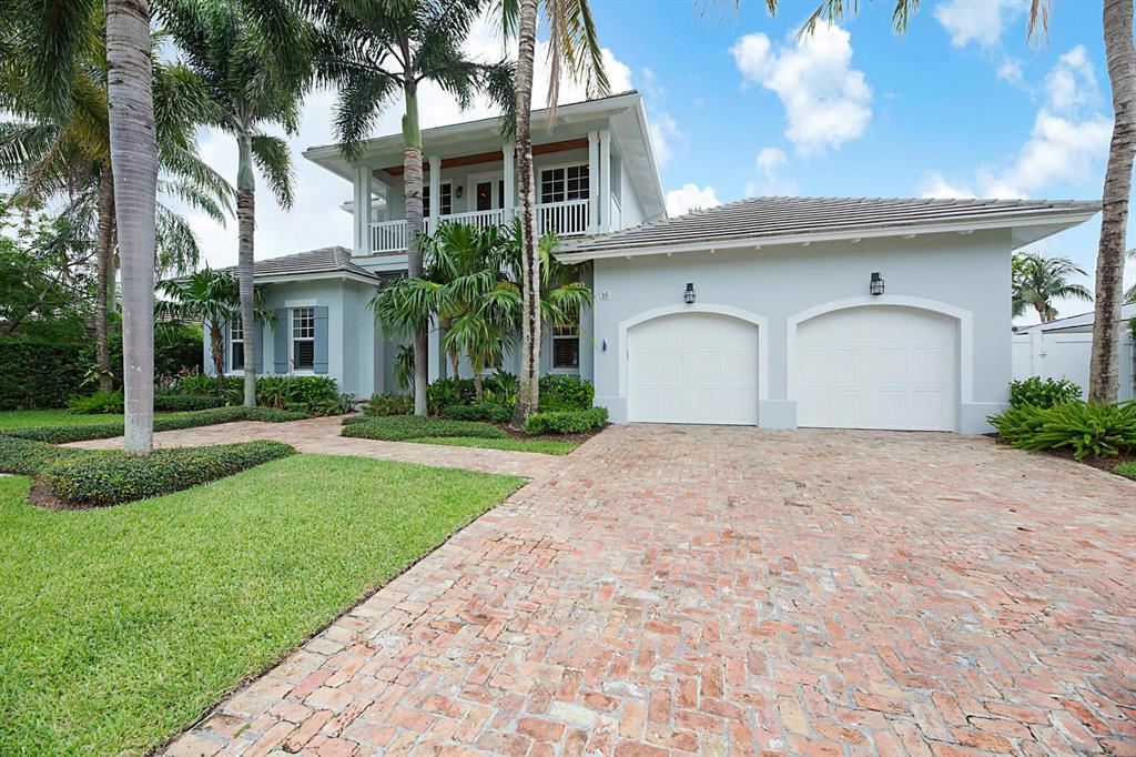 COUNTRY CLUB POINT - Residential