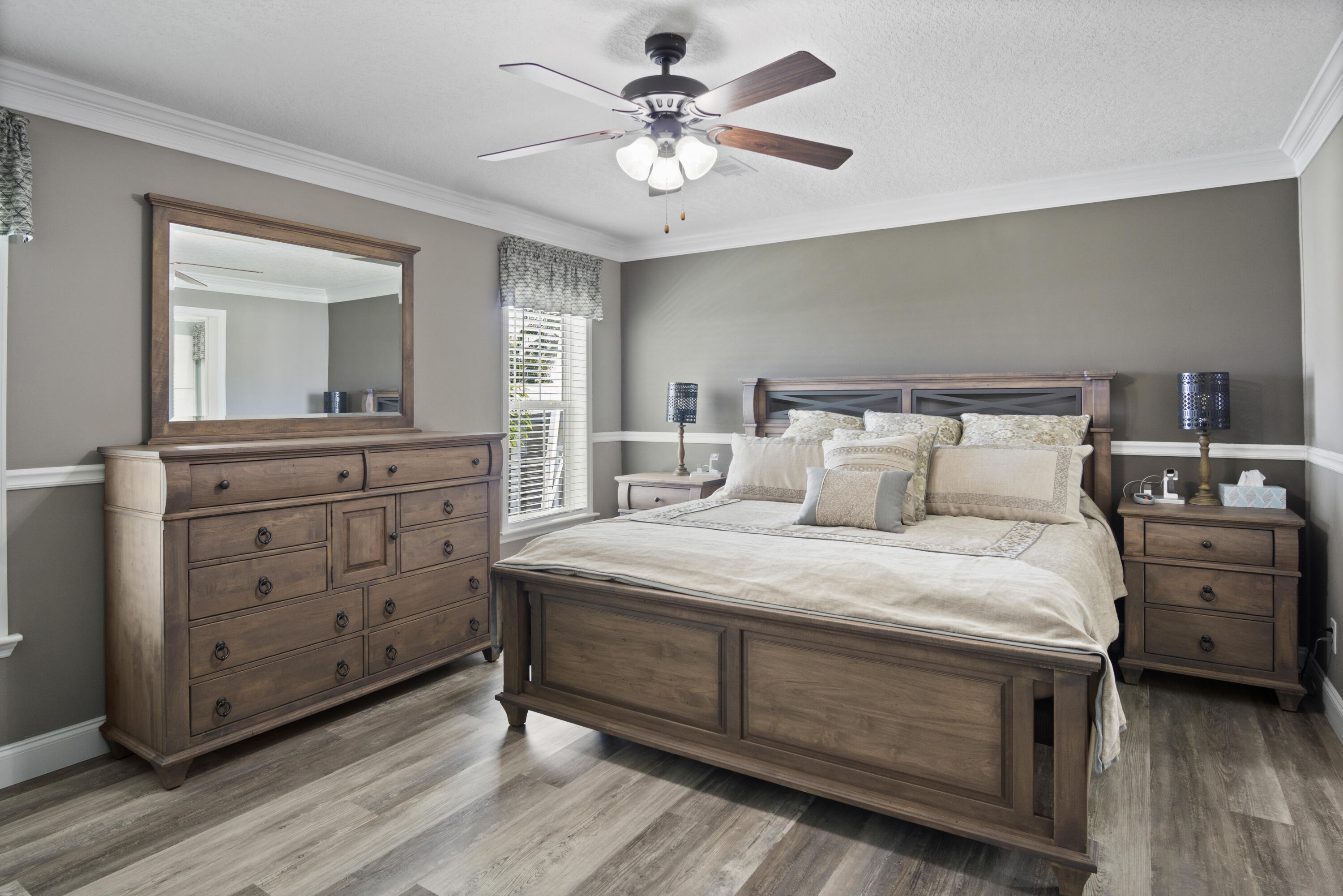 RIDGEWAY - Residential