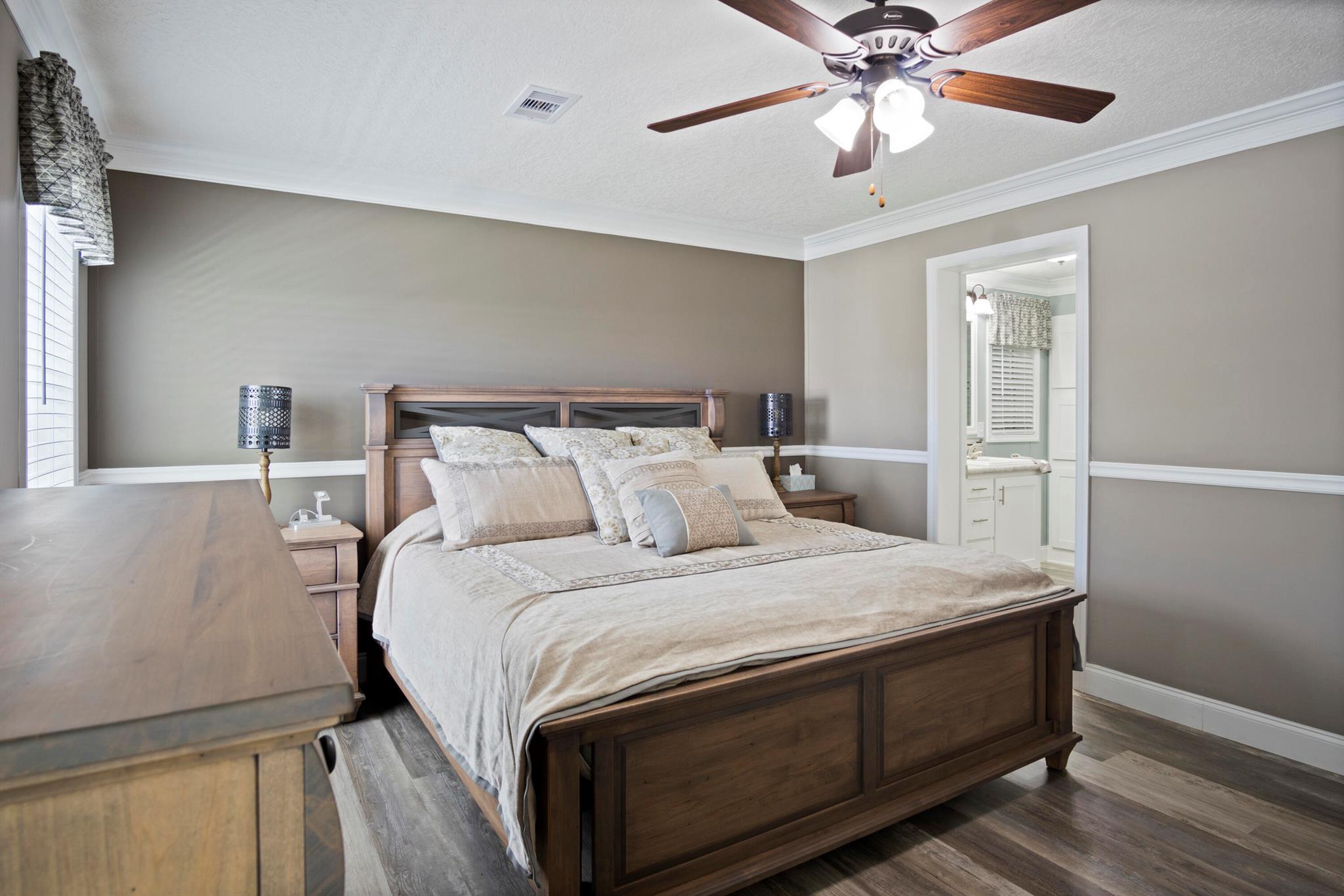 RIDGEWAY - Residential