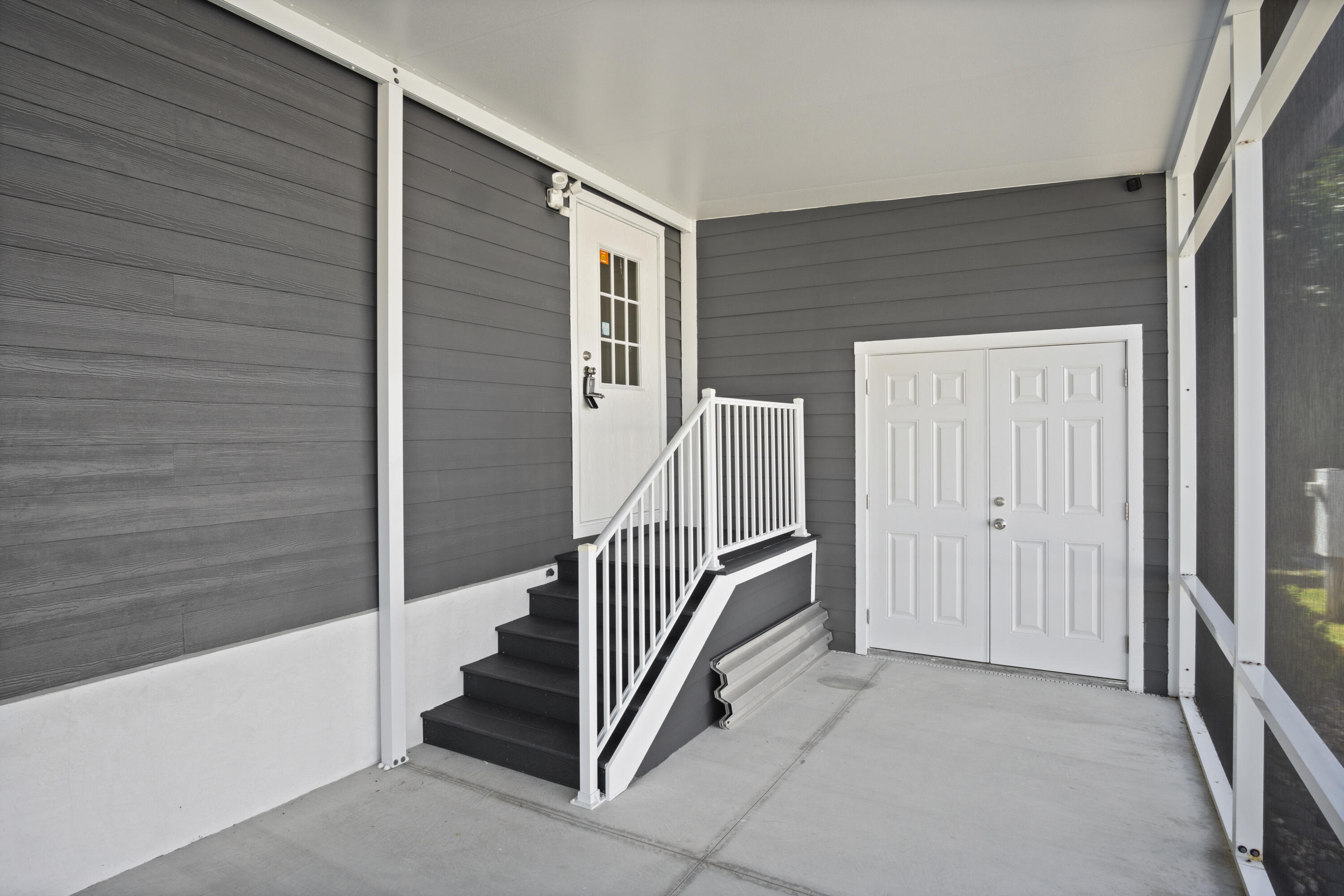 RIDGEWAY - Residential