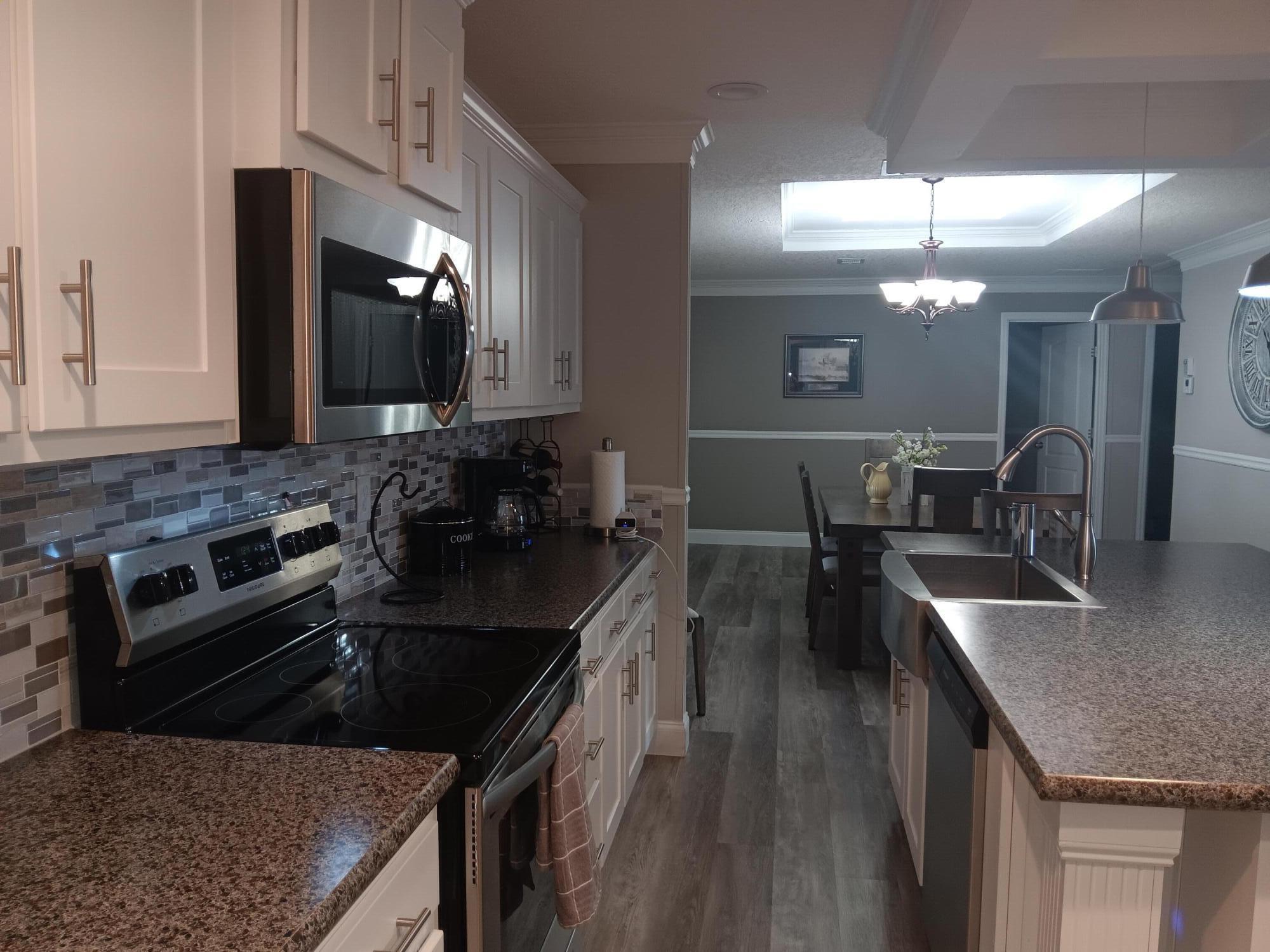 RIDGEWAY - Residential