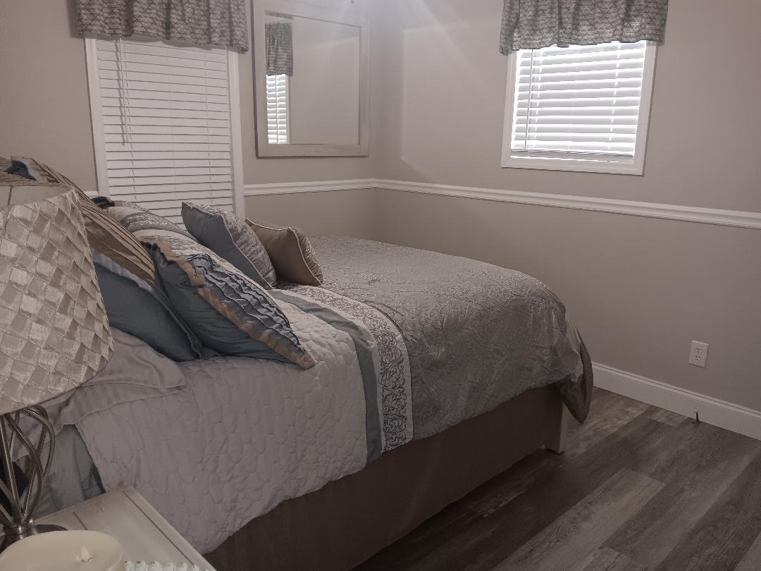 RIDGEWAY - Residential