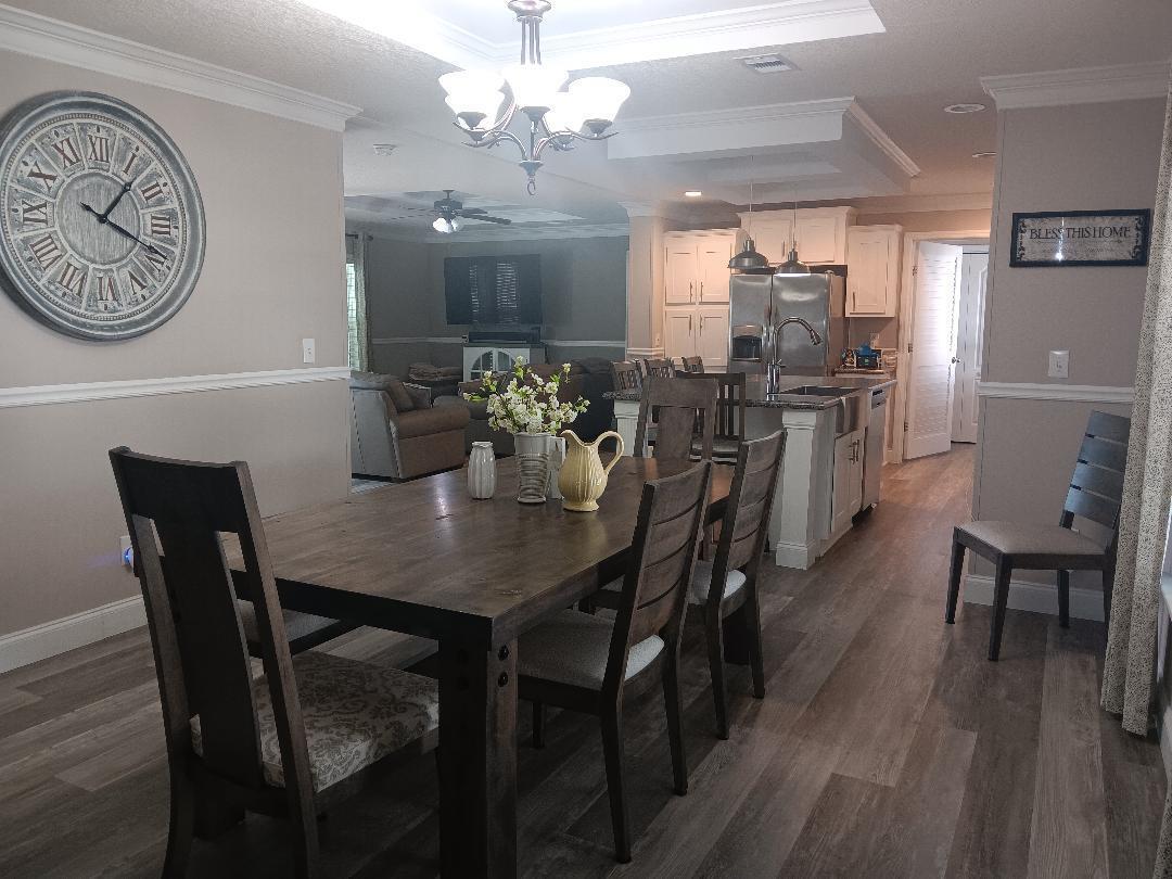RIDGEWAY - Residential