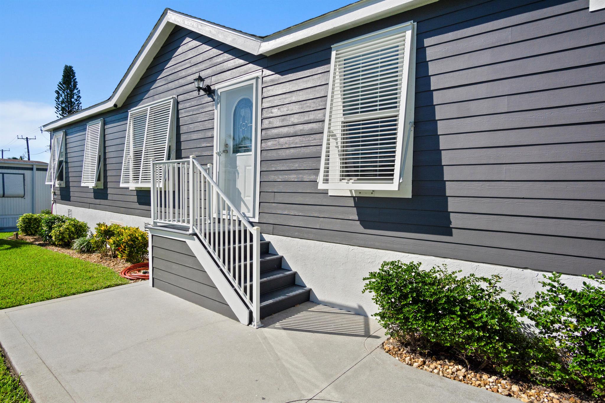 RIDGEWAY - Residential