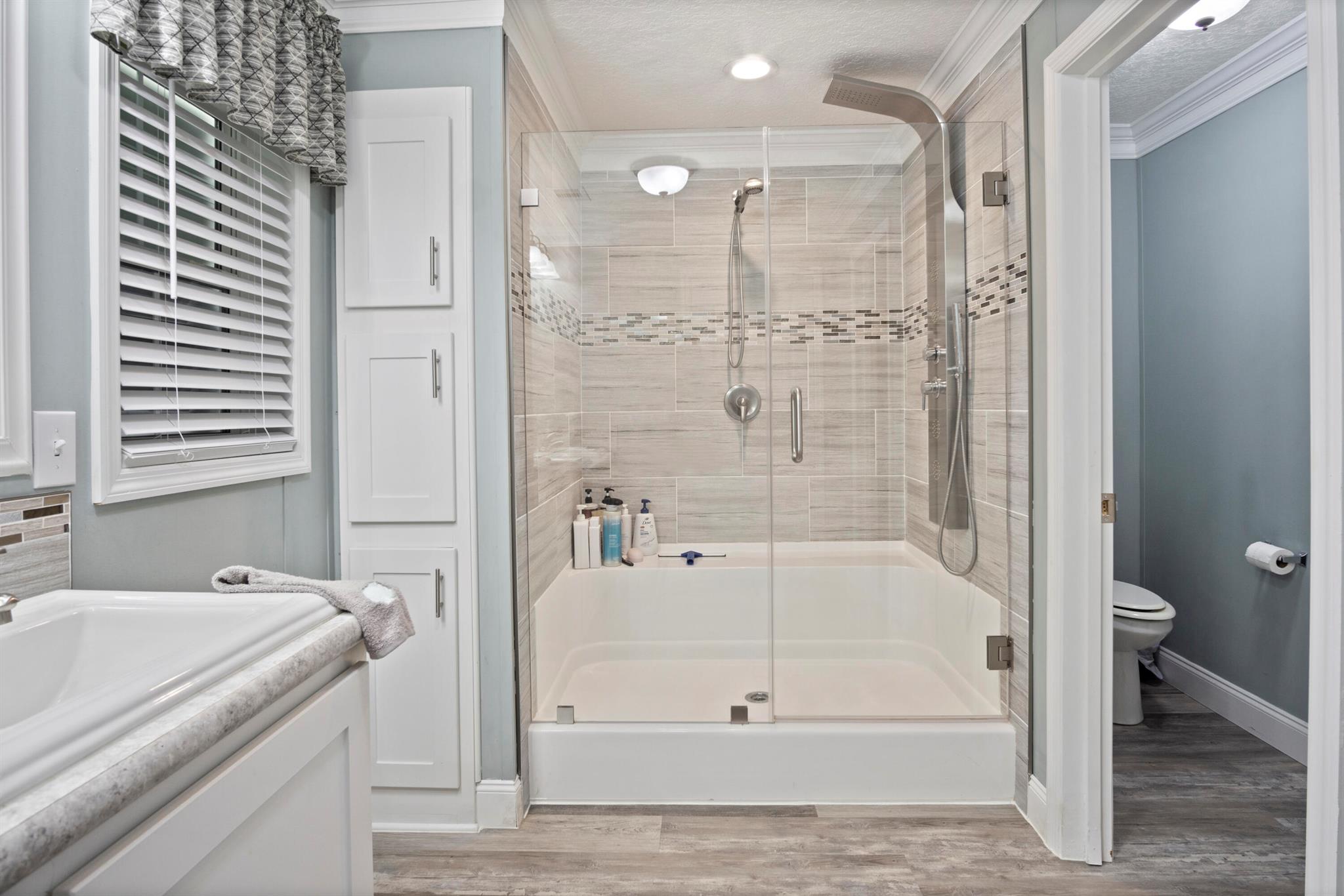 RIDGEWAY - Residential