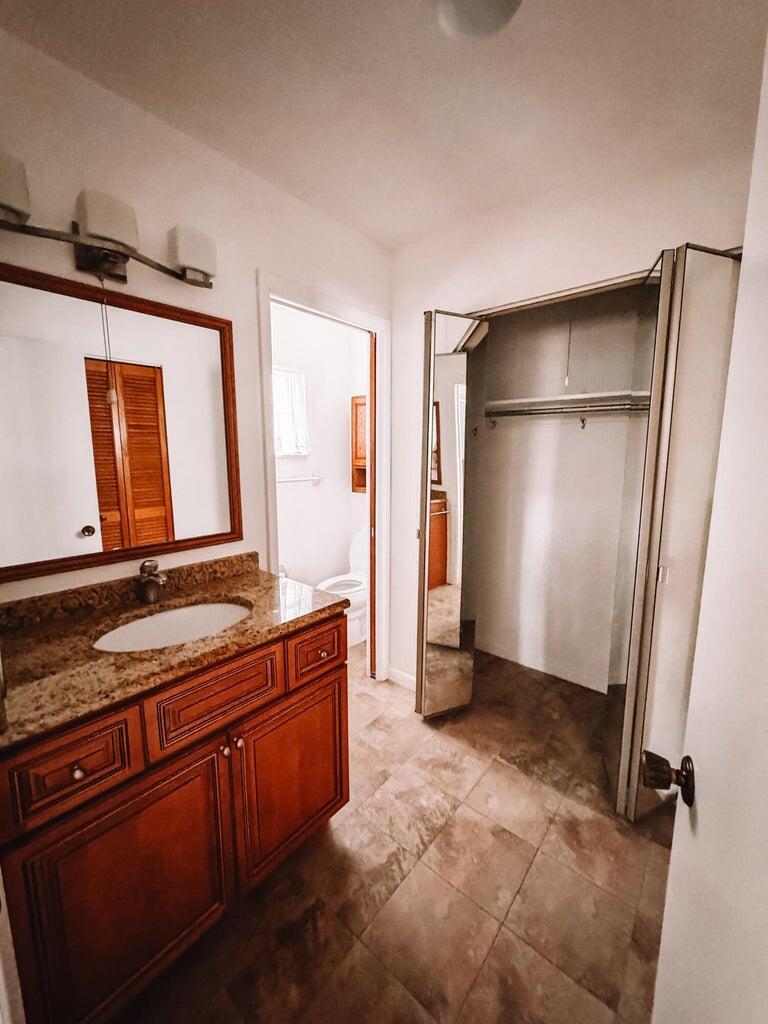 HOBE SOUND ESTATES - Residential Lease