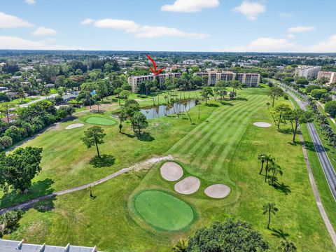 Tiny photo for 3810 Via Poinciana #206, Lake Worth, FL 33467 (MLS # B26001162)