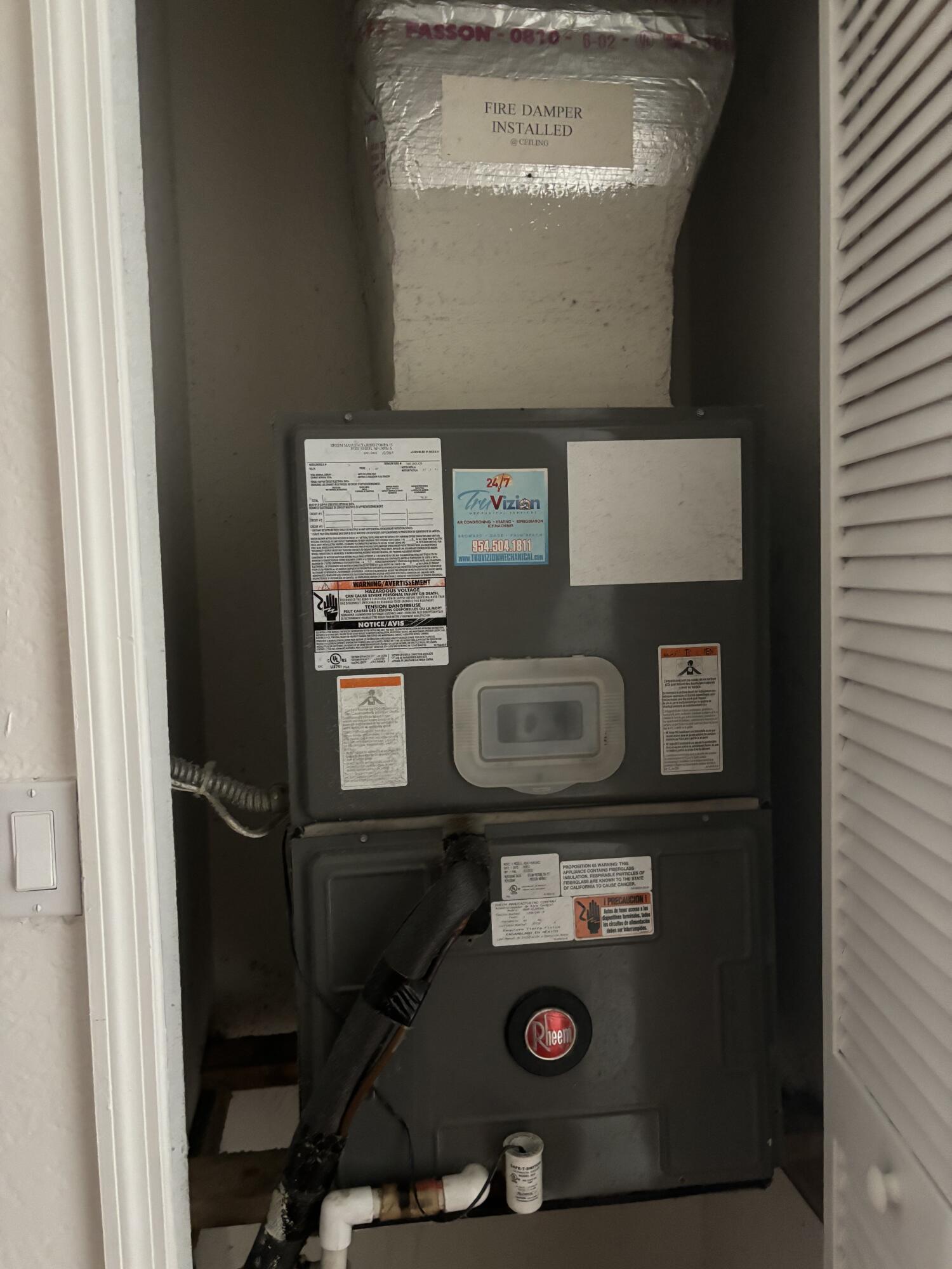 COURTYARDS THREE CONDO - Residential