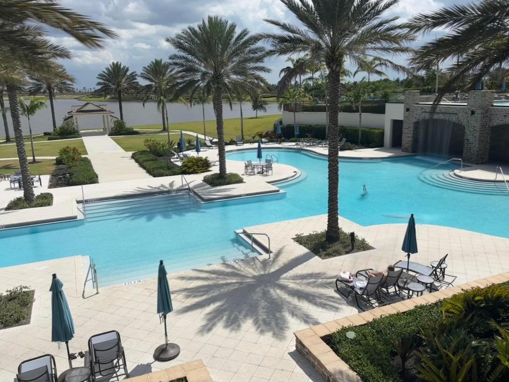 ARDEN PUD POD G SOUTH - Residential Lease