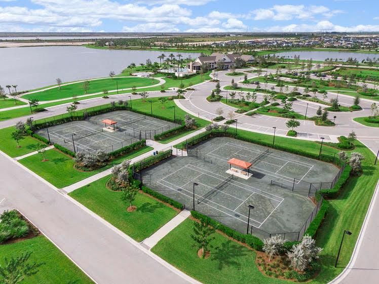 ARDEN PUD POD G SOUTH - Residential Lease