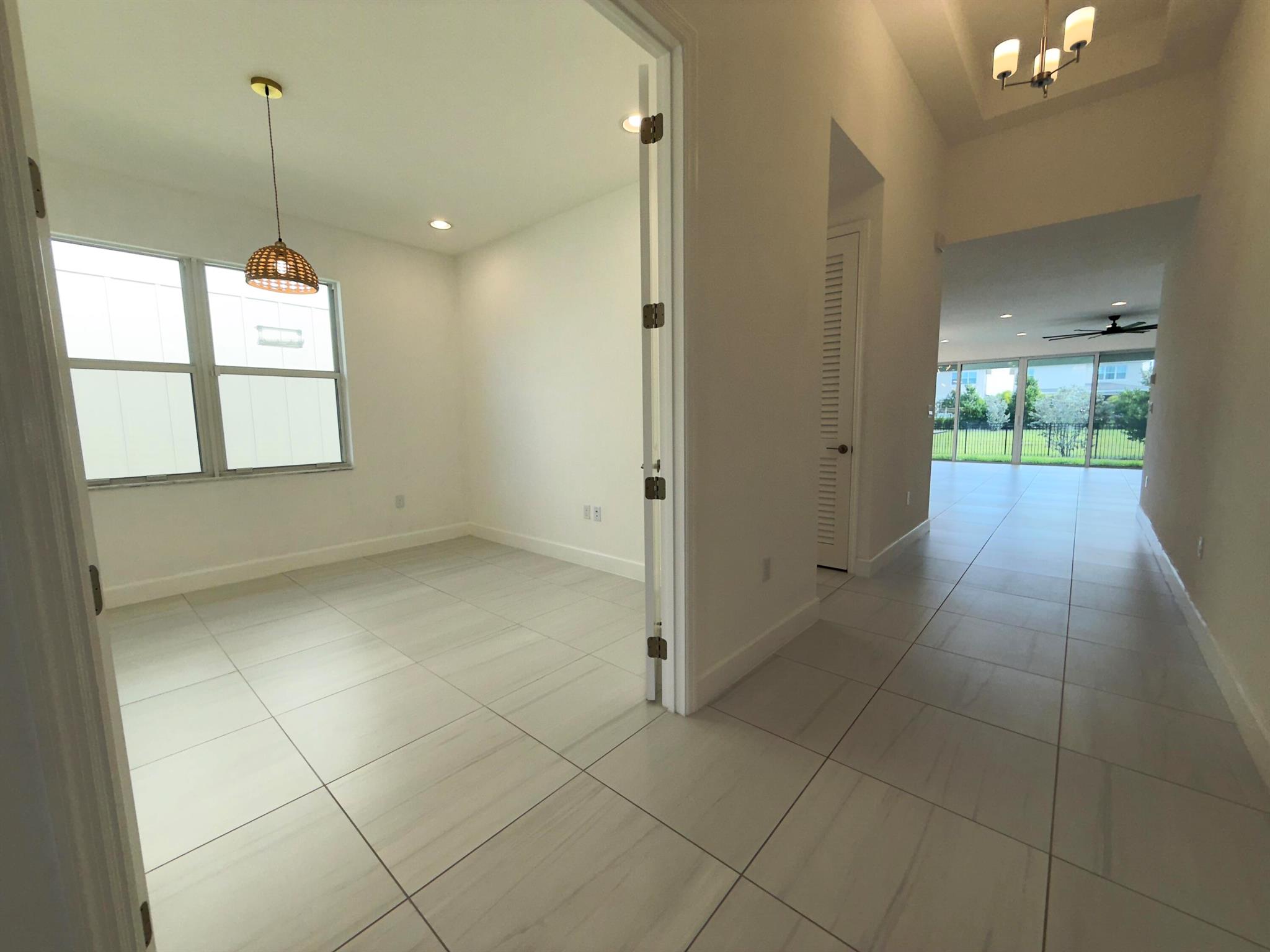 ARDEN PUD POD G SOUTH - Residential Lease