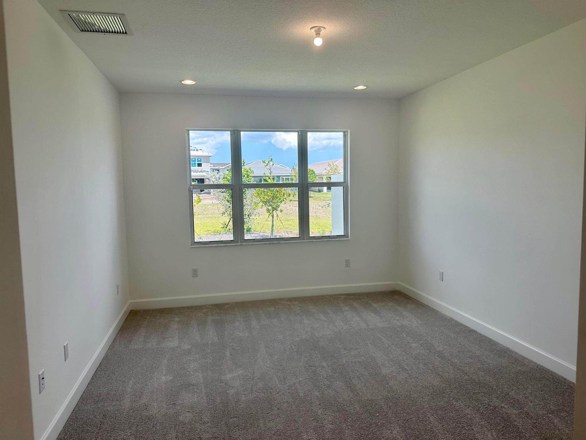 ARDEN PUD POD G SOUTH - Residential Lease