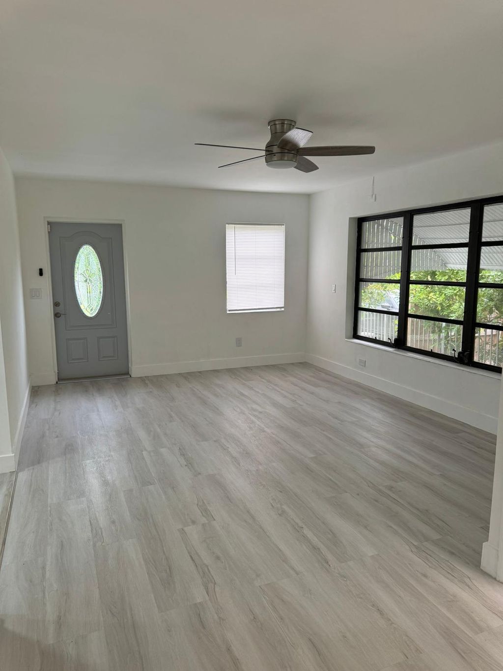 Photo of 1501 N 18th Avenue N, Lake Worth Beach, FL 33460 (MLS # R11012496)