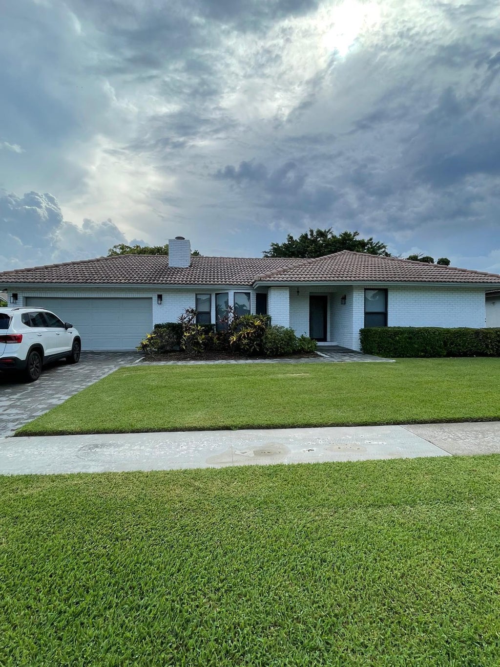 Photo of 21553 Chipmunk Lane, Boca Raton, FL 33428 (MLS # B26048260)
