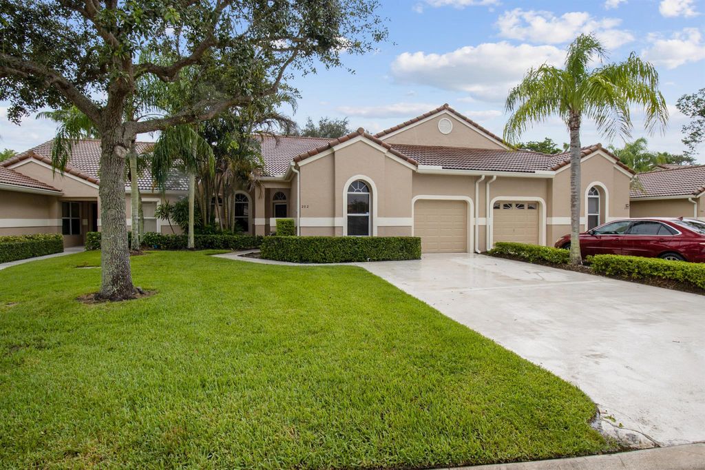 Photo of 202 Sabal Palm Lane, Palm Beach Gardens, FL 33418 (MLS # R11100215)