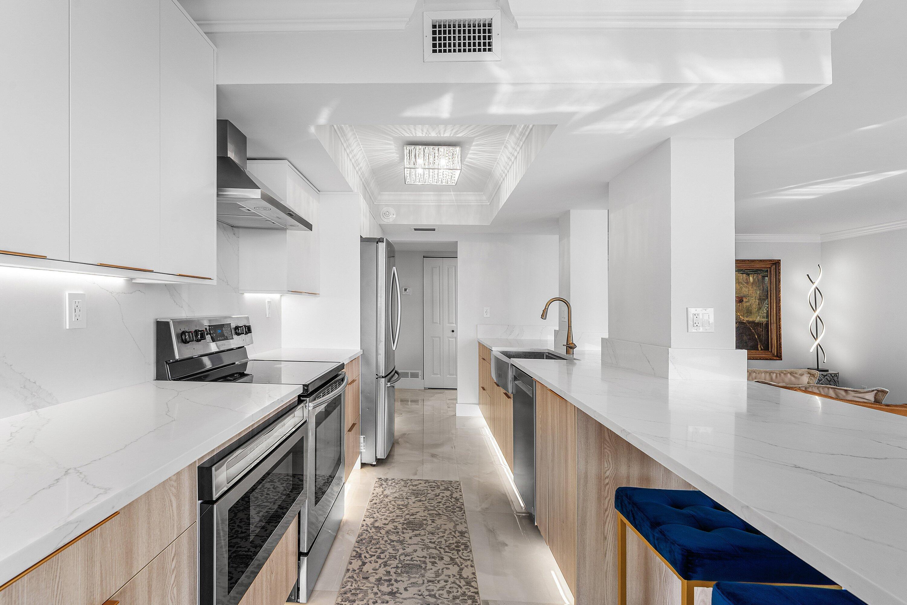 5480 N Ocean Drive A1c