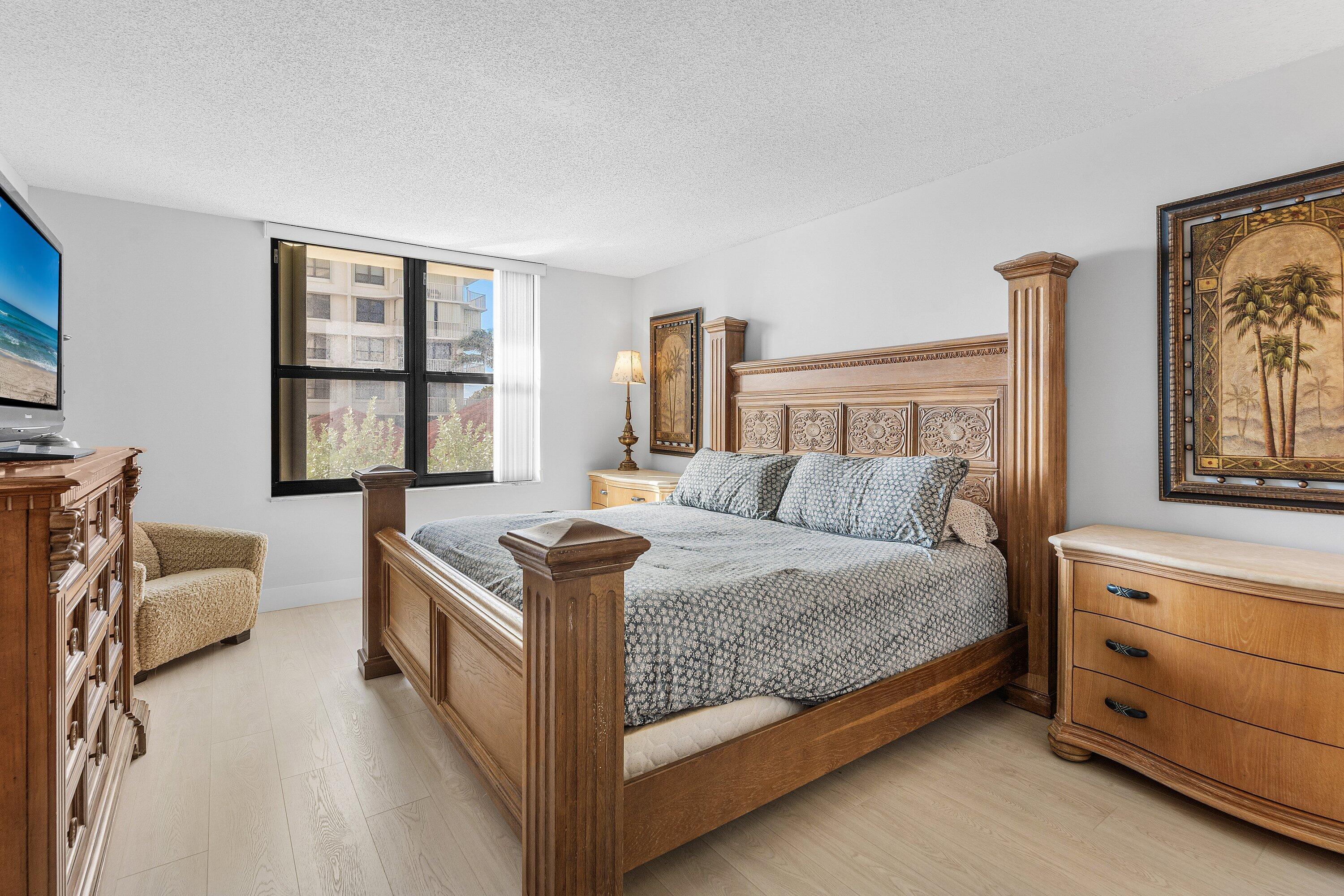 DUNES TOWERS CONDO - Residential