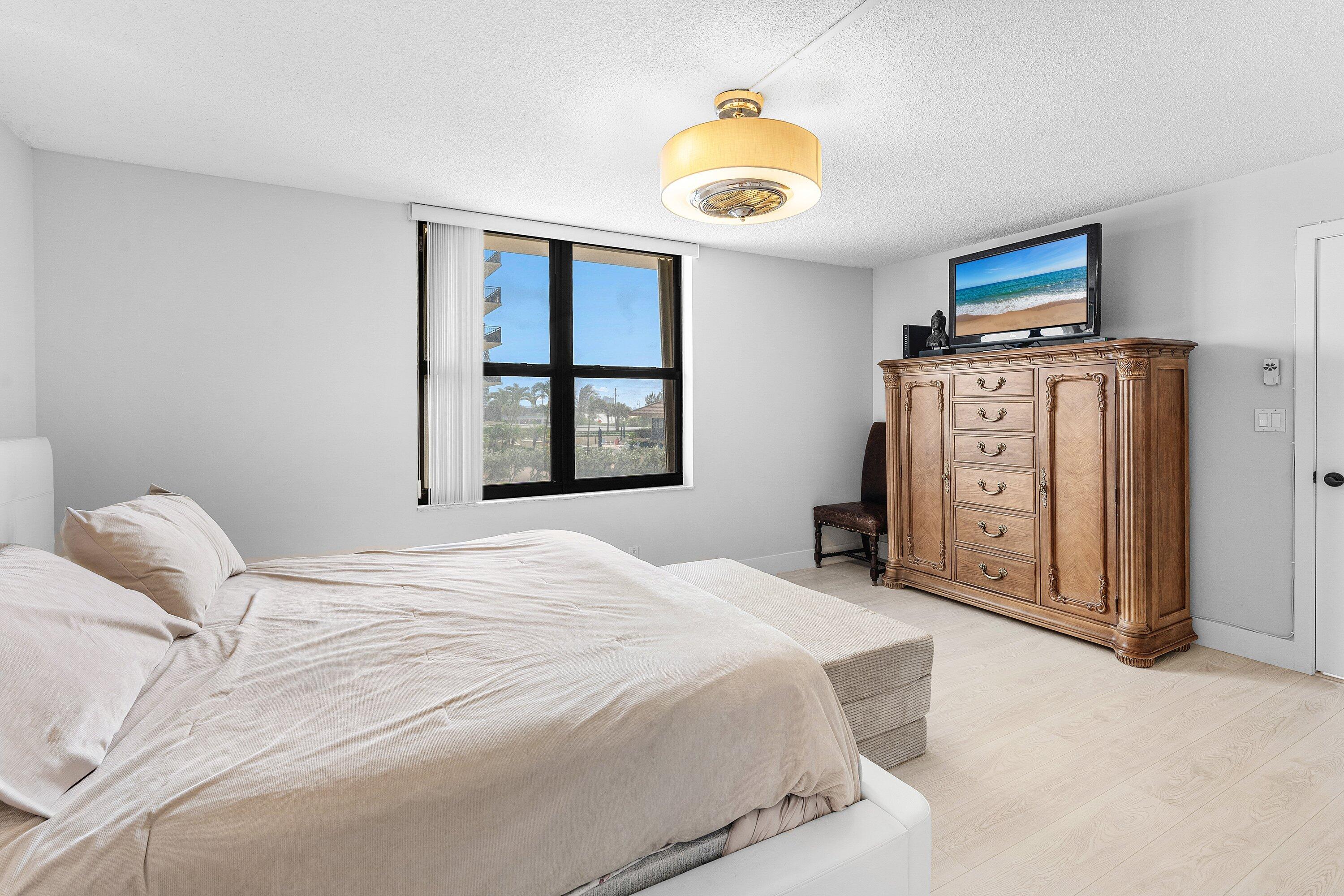 DUNES TOWERS CONDO - Residential