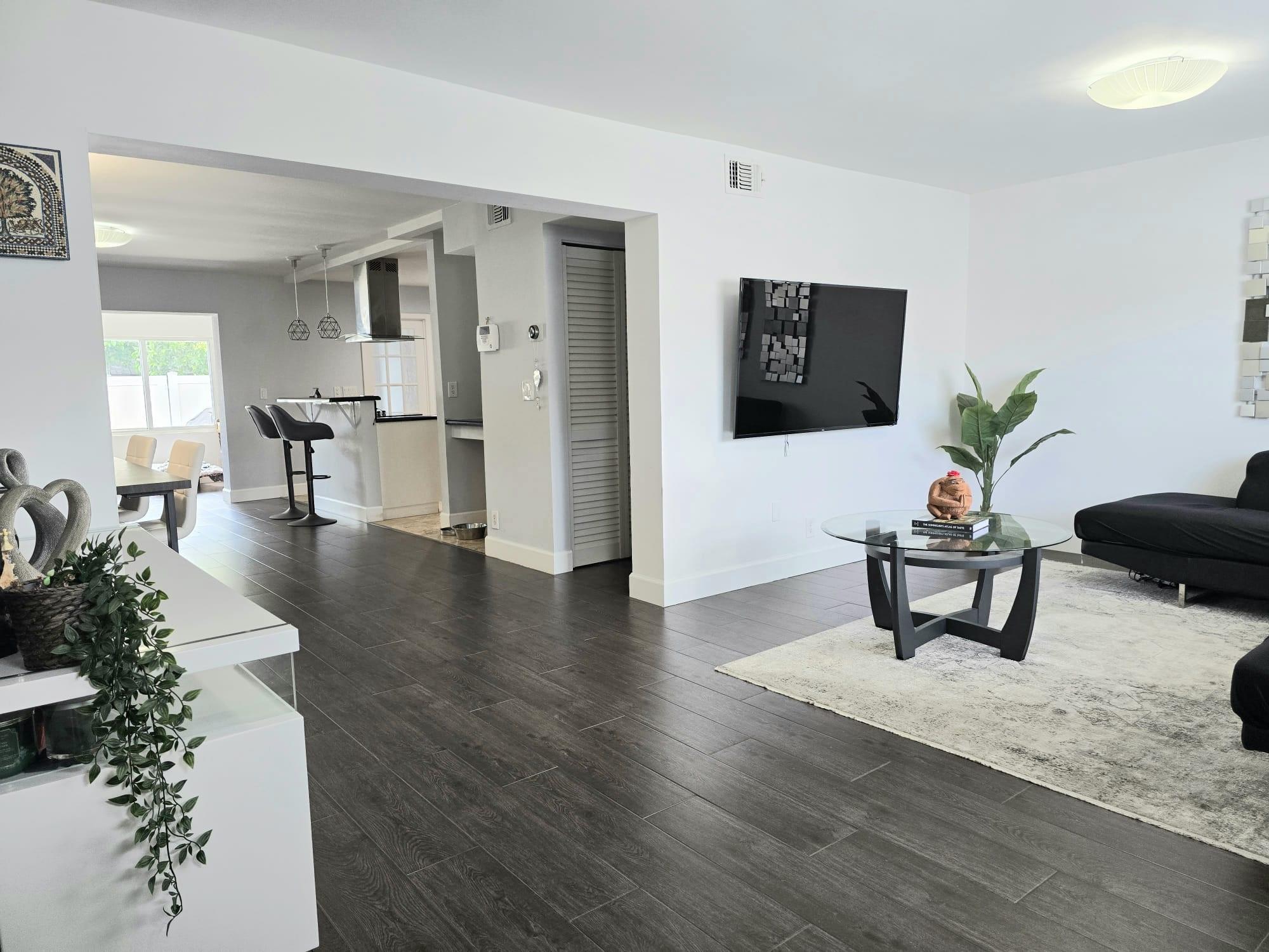 ORIOLE GOLF - Residential