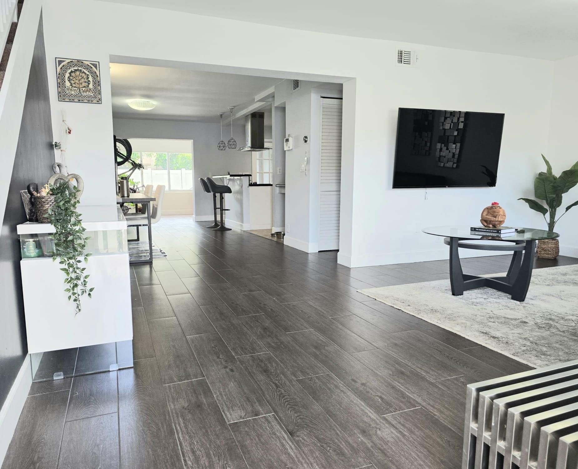 ORIOLE GOLF - Residential