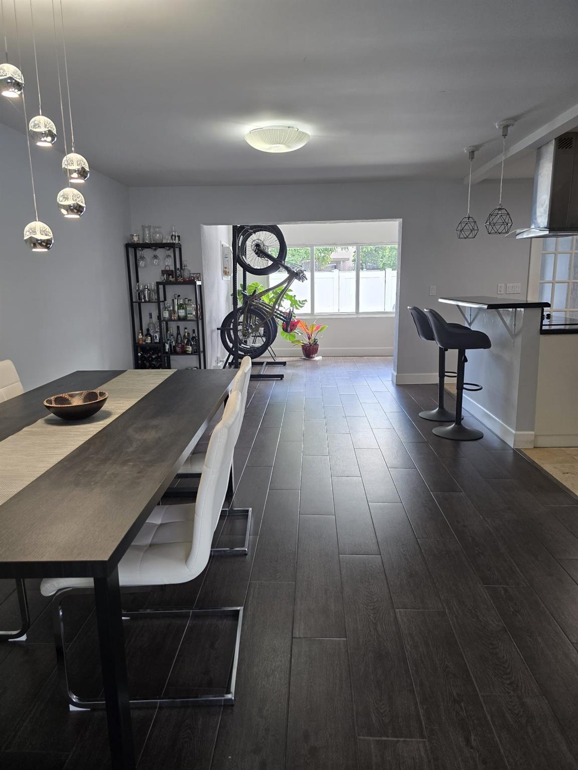ORIOLE GOLF - Residential