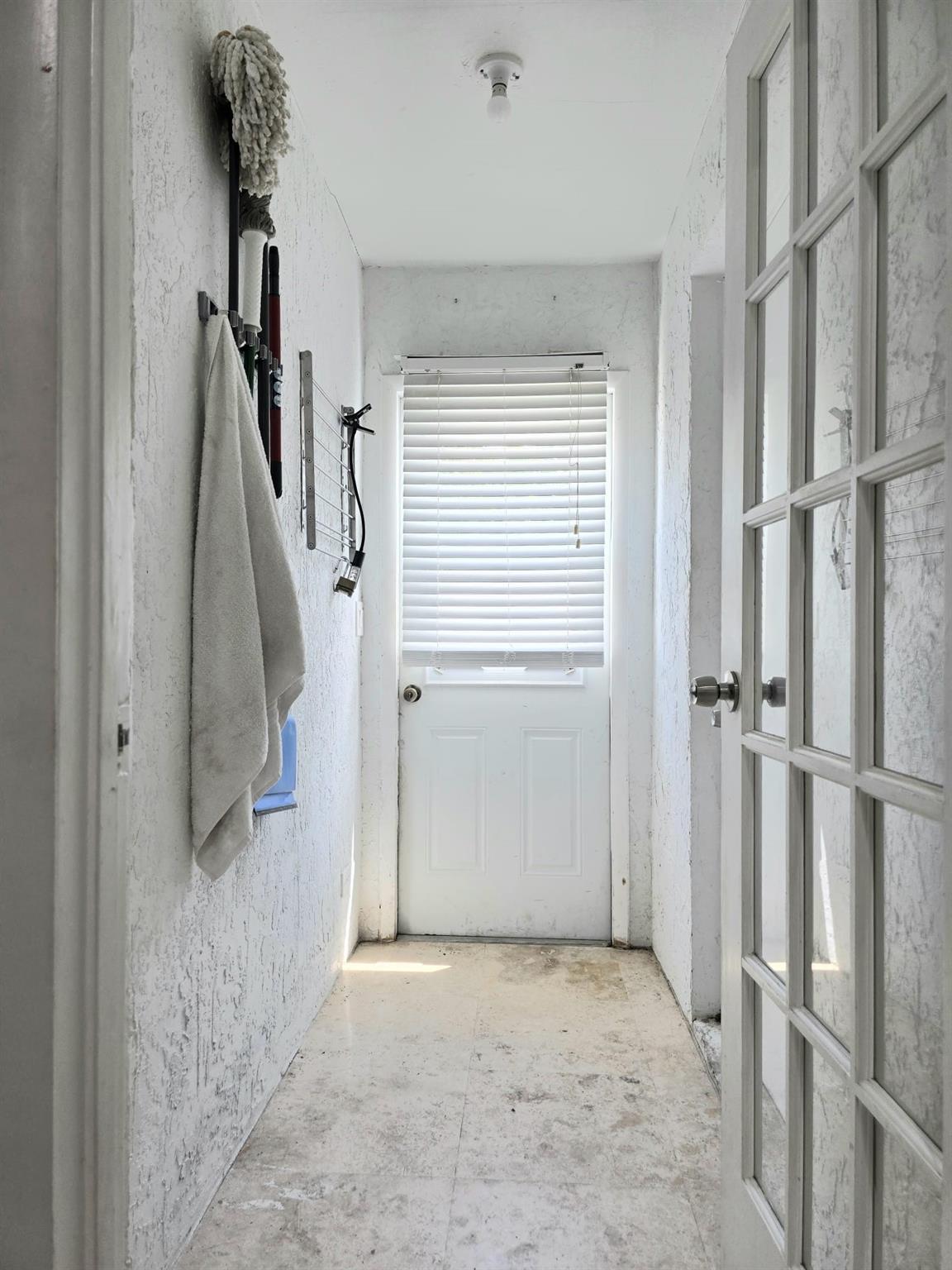 ORIOLE GOLF - Residential