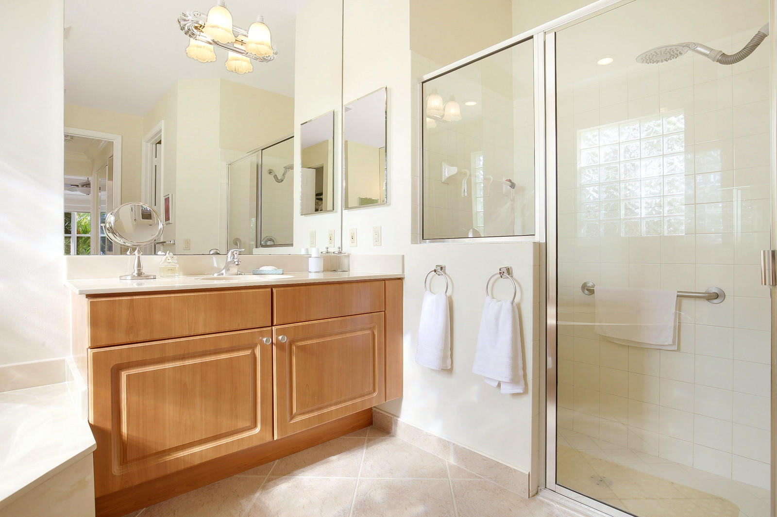 AVALON ESTATES - Residential