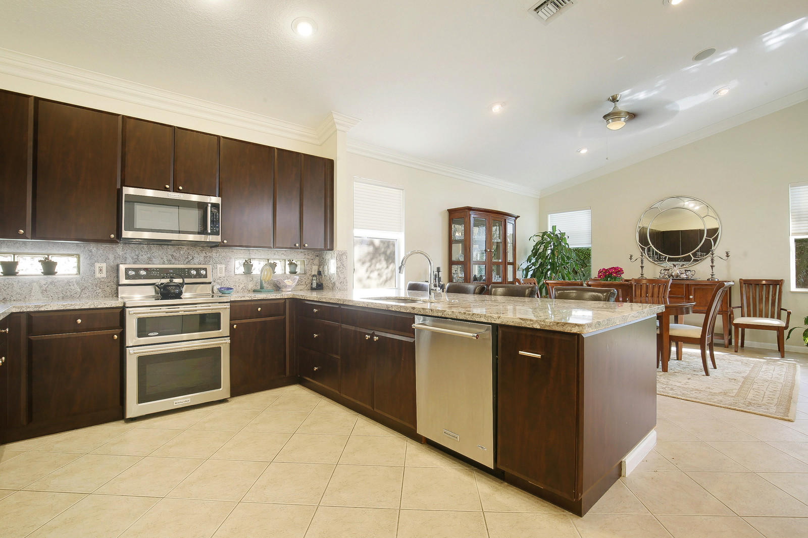 AVALON ESTATES - Residential