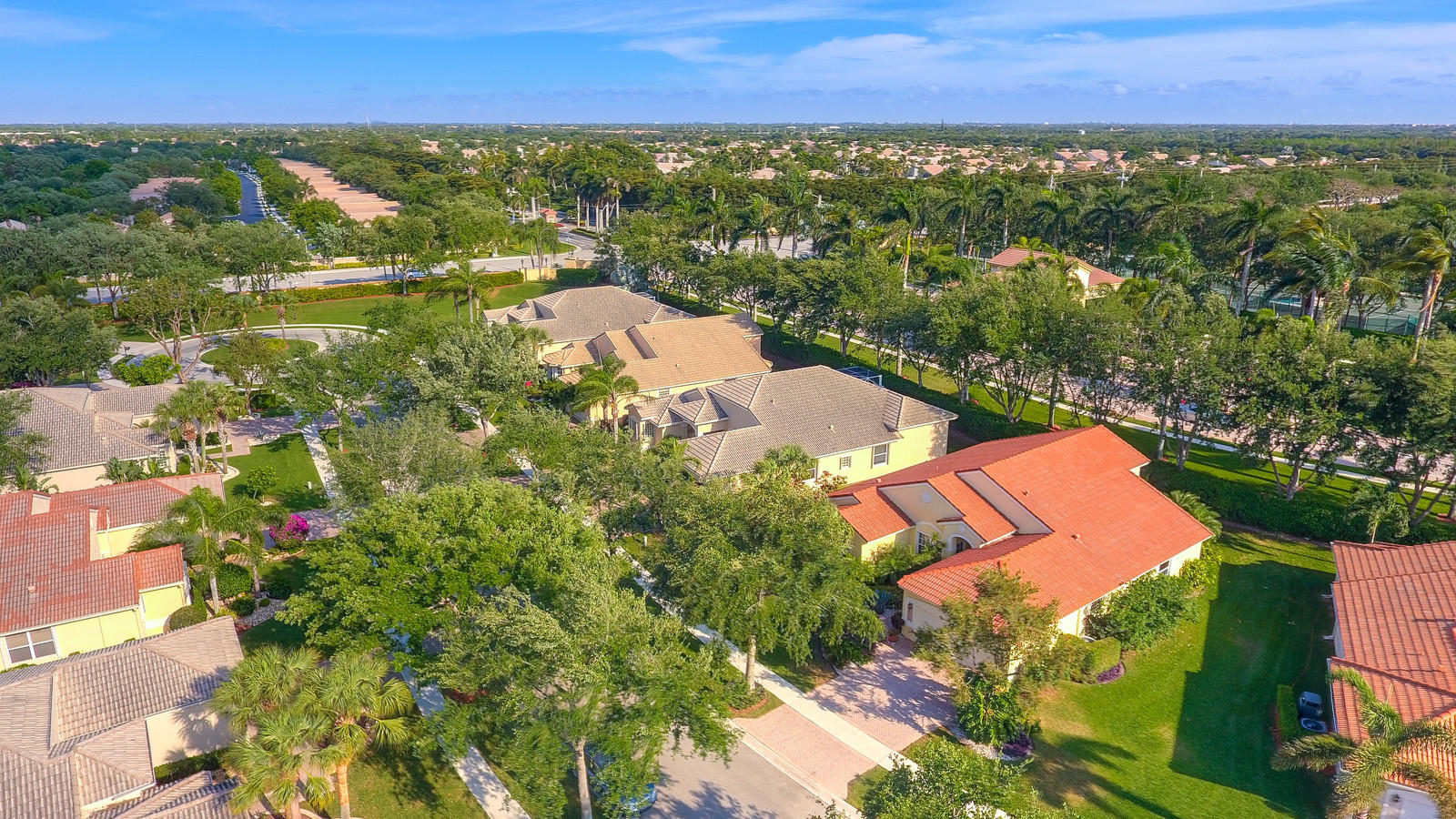 AVALON ESTATES - Residential