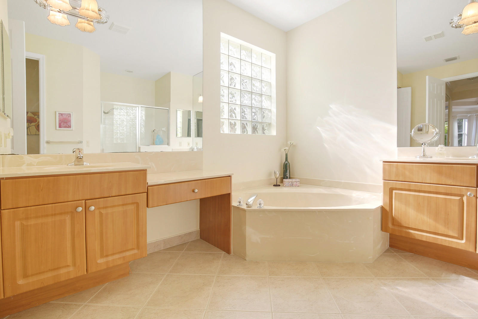 AVALON ESTATES - Residential