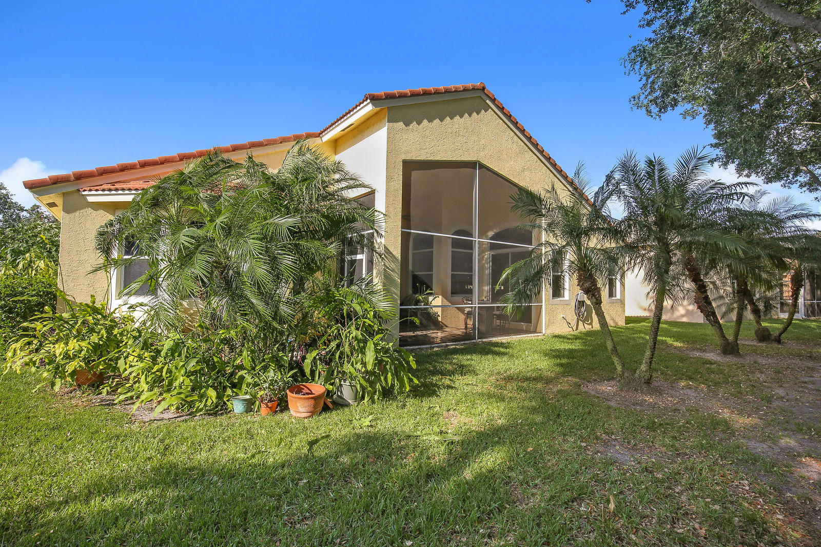 AVALON ESTATES - Residential