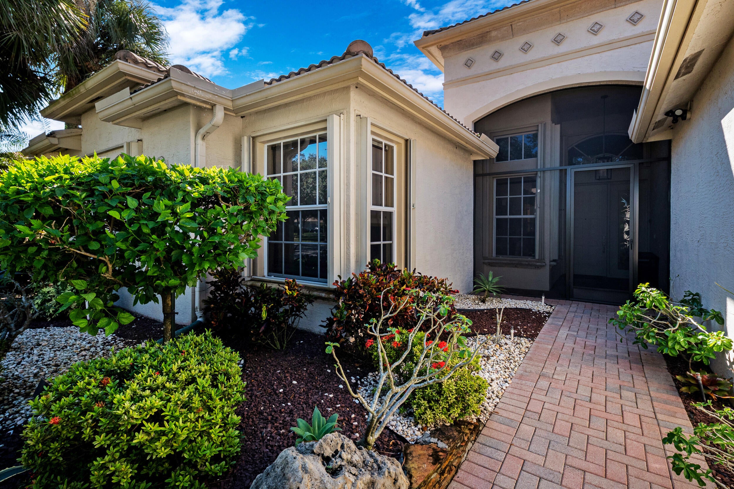 8691 Tierra Lago Cove