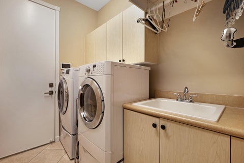 Tiny photo for 8691 Tierra Lago Cove, Lake Worth, FL 33467 (MLS # B26088952)