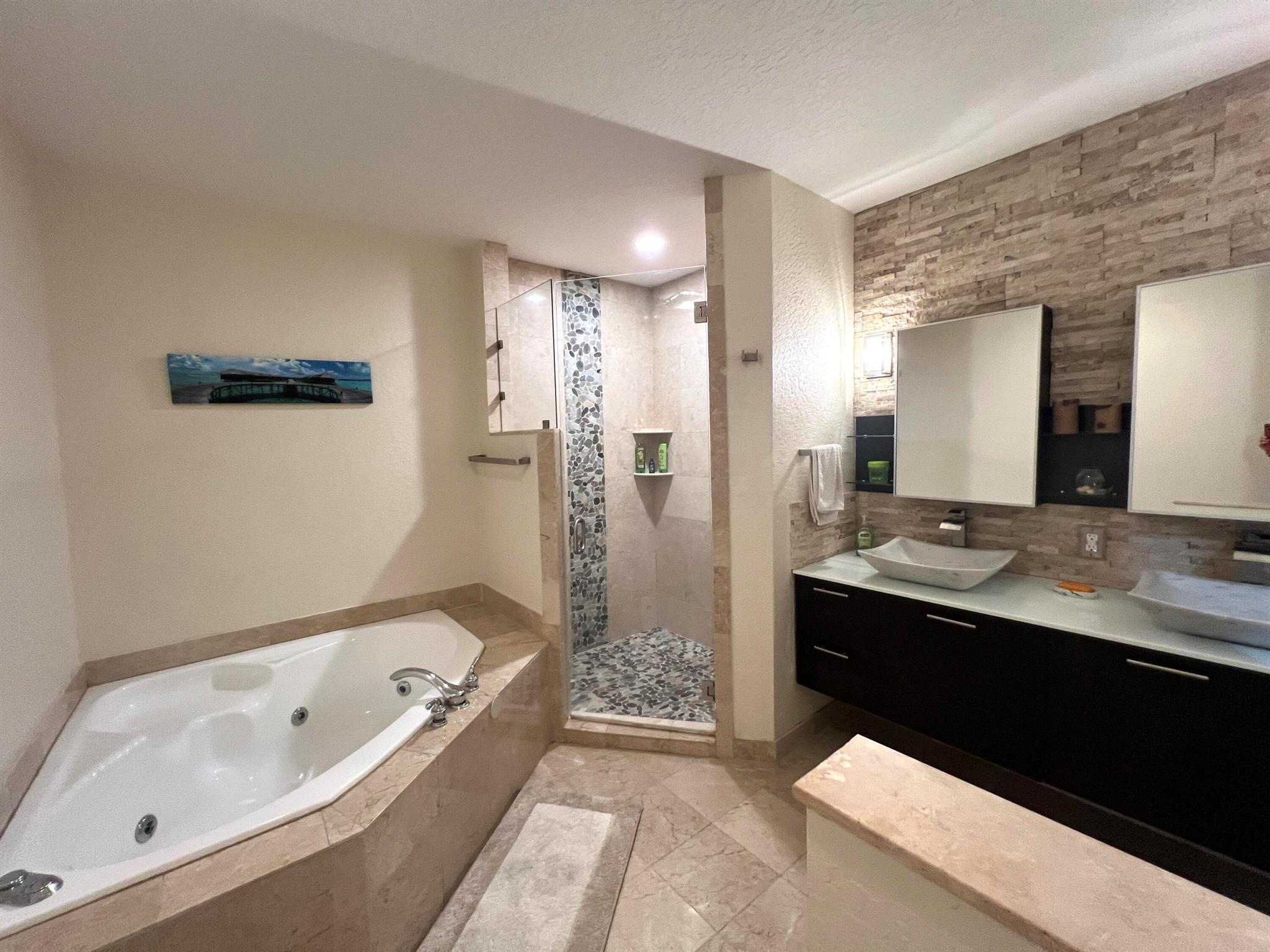 PARK PLACE CONDO - Residential Lease