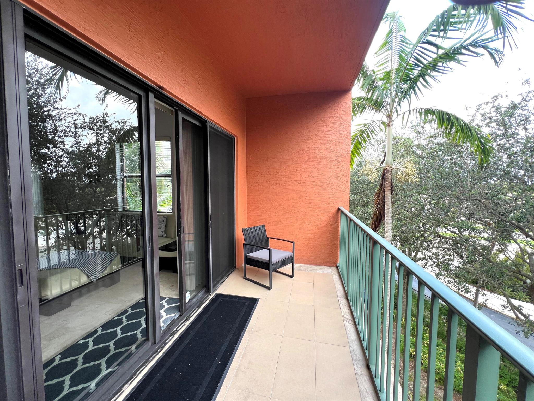 PARK PLACE CONDO - Residential Lease