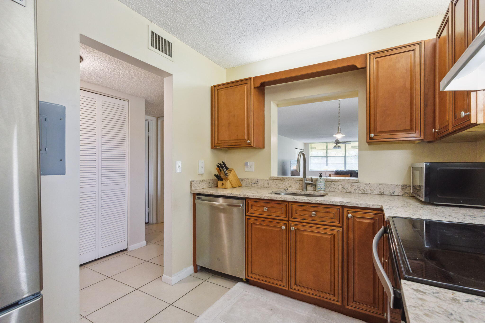 SABAL PINE EAST CONDO - Residential Lease