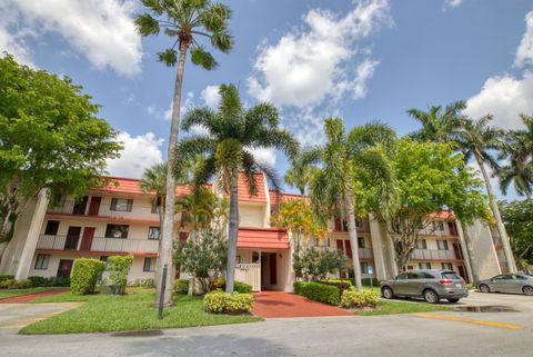 Condominium in Lake Worth FL 4387 Trevi Court Ct 14.jpg