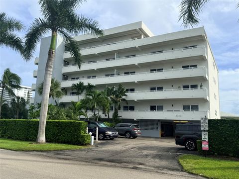 3212 NE 12th St 303 Pompano Beach FL 33062