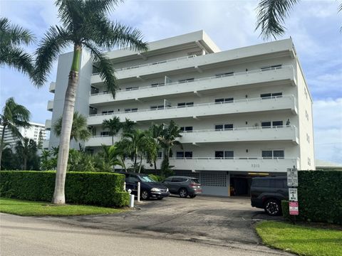 3212 NE 12th Street 303 Pompano Beach FL 33062