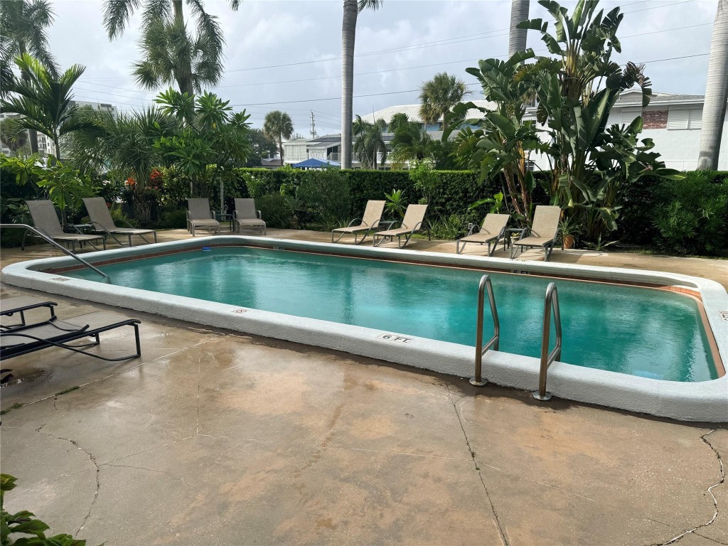 3212 NE 12th Street 303