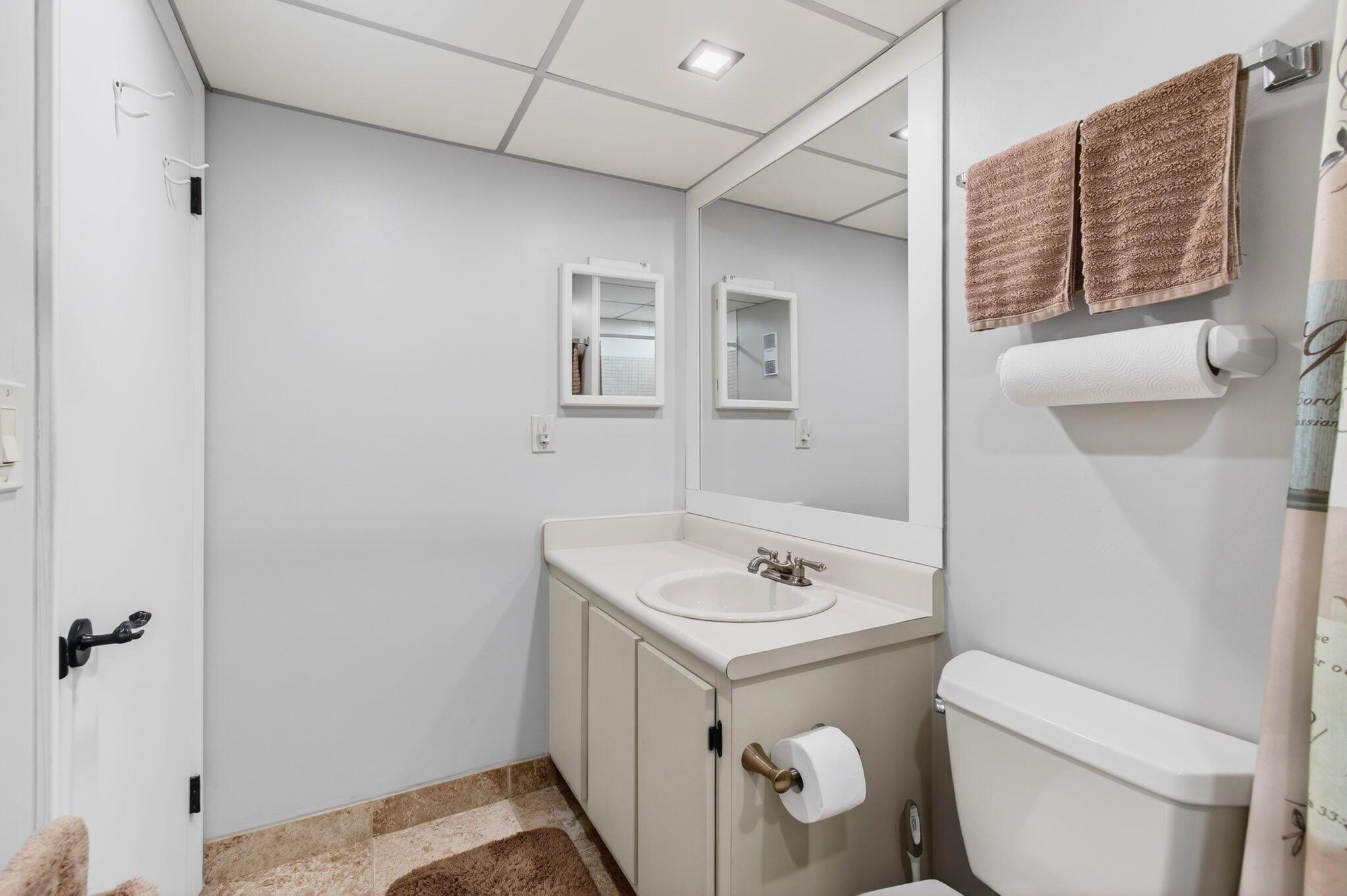 LAKES OF DELRAY - Residential Lease